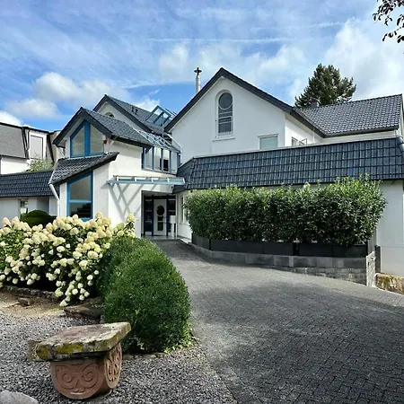 Viktoria's Penthouse バート・ブライジク